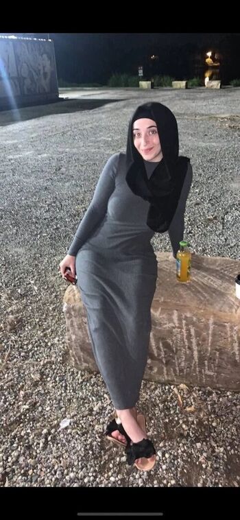 Full leaked Zeynepauss private photo