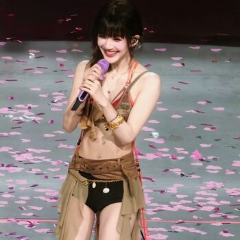 Full leaked Zhao lusi page private photo