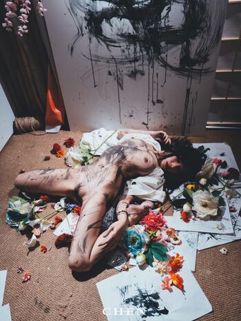 Full leaked Zhuitumoon private onlyfans photo