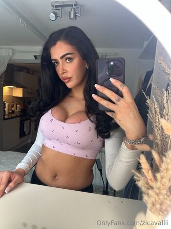 Full leaked Zicavallii private photo