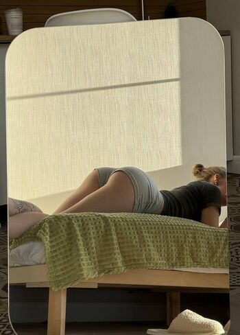 Full leaked Zira merz private onlyfans photo