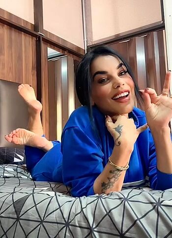 Full leaked Zizobl private onlyfans photo