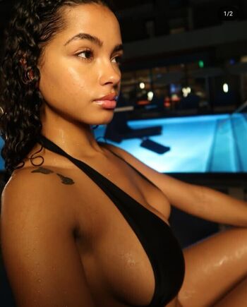 Full leaked Znefer private onlyfans photo