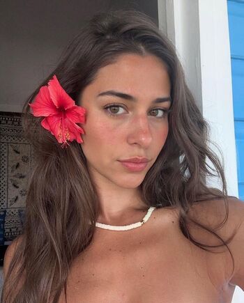 Full leaked Zoe berry private photo