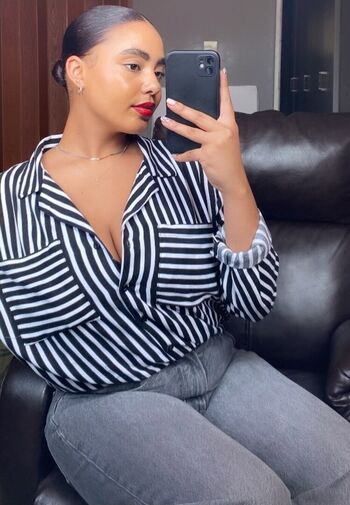 Full leaked Zoe johannes private onlyfans photo