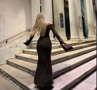 Full leaked Zoe kaeppele private onlyfans photo