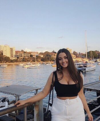 Full leaked Zoe kalotheos private onlyfans photo