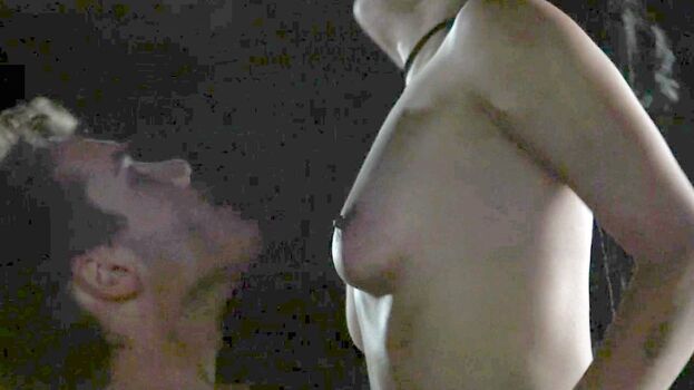 Full leaked Zoe kravitz private onlyfans photo