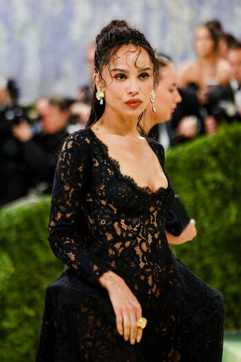 Full leaked Zoe kravitz private photo