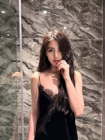 Full leaked Zoe levana private photo