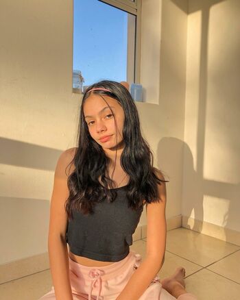 Full leaked Zoe manoek private photo