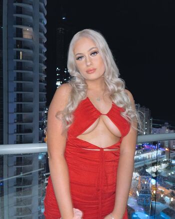 Full leaked Zoe mchugh private photo