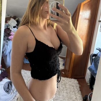 Full leaked Zoe santi private onlyfans photo