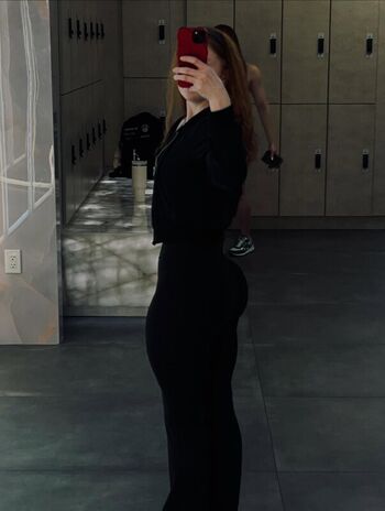 Full leaked Zoe tierney private photo