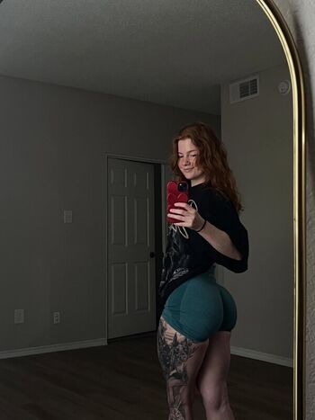 Full leaked Zoe tierney private photo