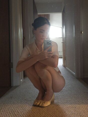 Full leaked Zoeplzshutup private photo