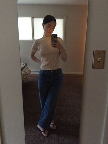 Full leaked Zoeplzshutup private photo