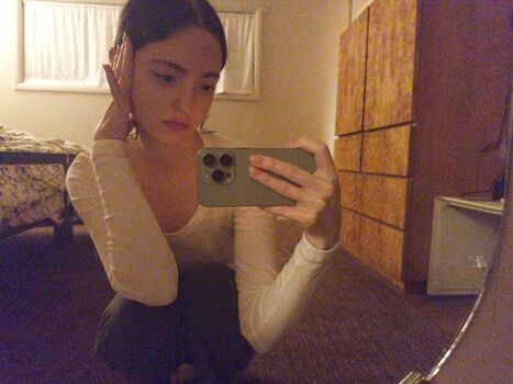 Full leaked Zoeplzshutup private photo