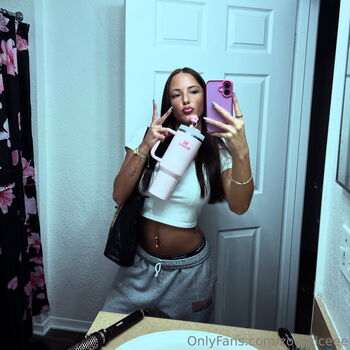Full leaked Zoepriceee private photo