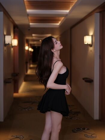 Full leaked Zoey private onlyfans photo