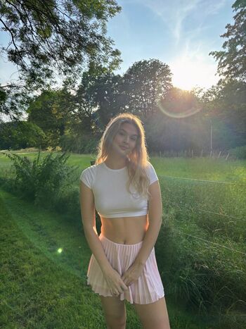 Full leaked Zoey hoss private photo