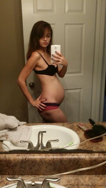 Full leaked Zoey kush private onlyfans photo