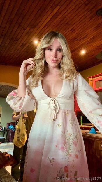 Full leaked Zoey taylor private photo