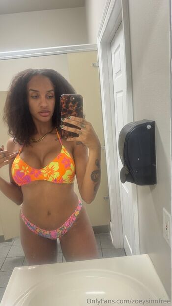 Full leaked Zoeysinnfree private photo