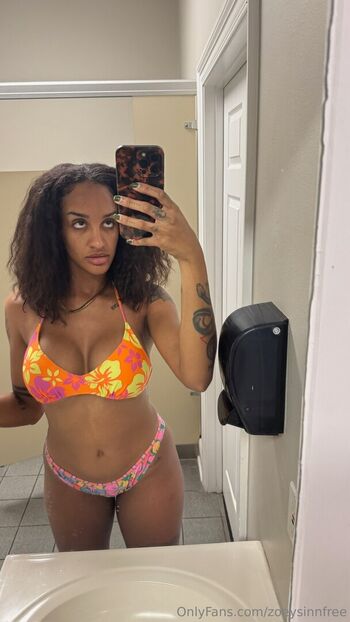 Full leaked Zoeysinnfree private photo