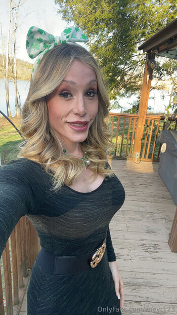 Full leaked Zoeyt private photo