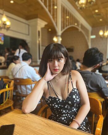 Full leaked Zoeytaiii private onlyfans photo