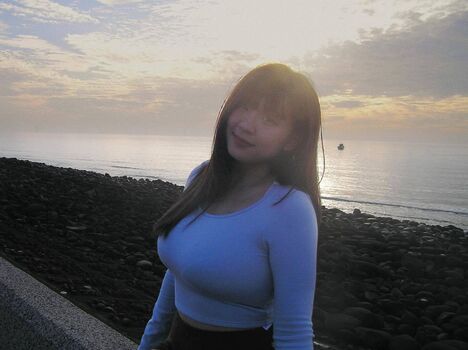 Full leaked Zoeytaiiizoey private onlyfans photo