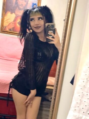 Full leaked Zombiie private photo