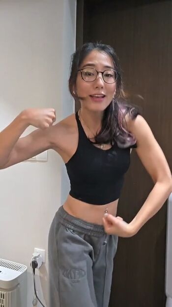 Full leaked Zumi page private onlyfans photo