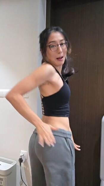 Full leaked Zumi page private onlyfans photo