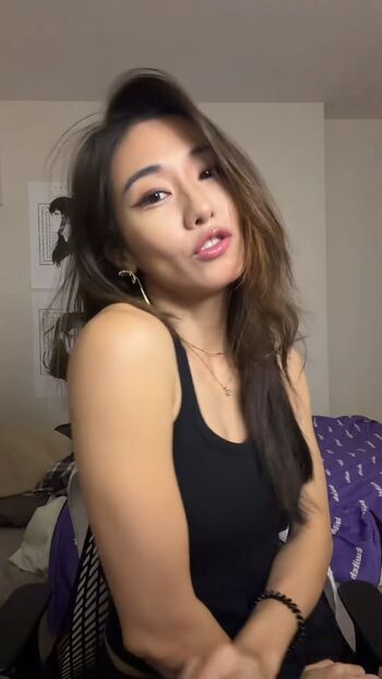 Full leaked Zumi page private onlyfans photo