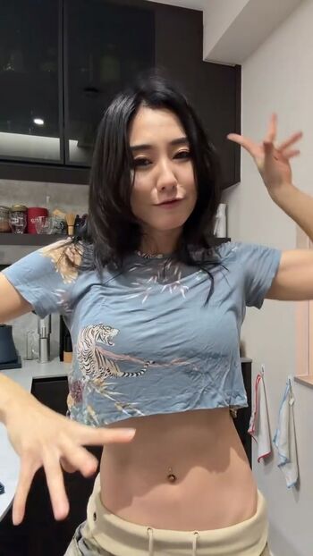 Full leaked Zumi private onlyfans photo