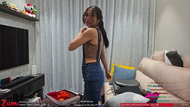 Full leaked Zumi page private photo
