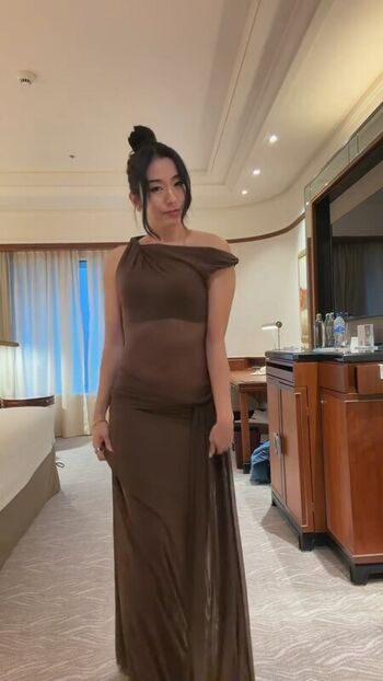 Full leaked See through/ private photo