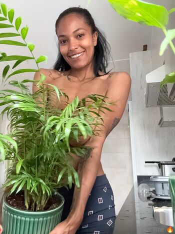 Full leaked Zurihill page private photo