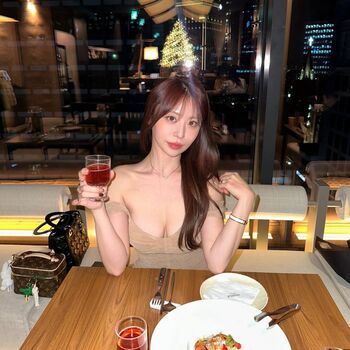 Full leaked Zw seo private onlyfans photo